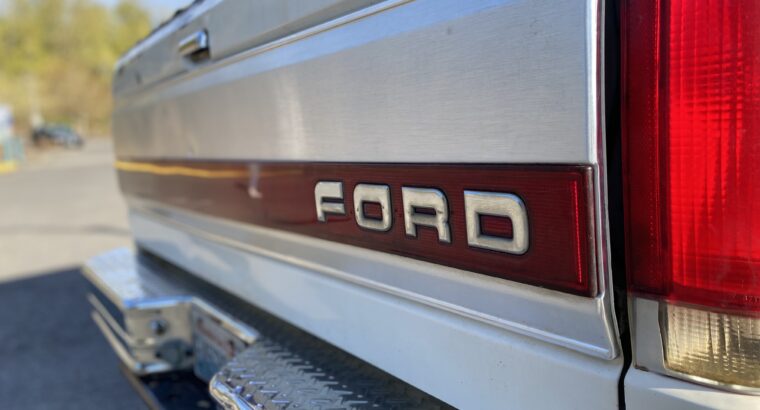 1991 Ford F150, XLT lariat 4X4 Short Bed